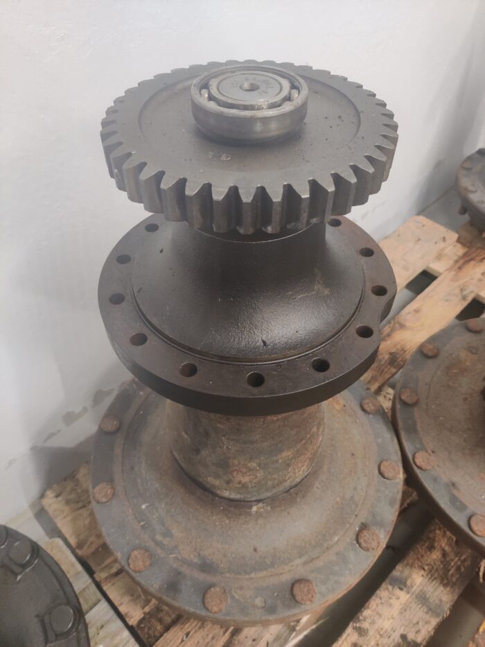 17707257637371690372875111757295