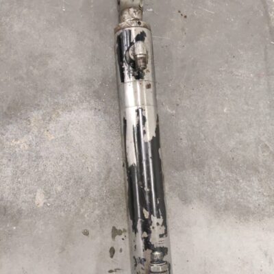 H53 takaterän sylinteri