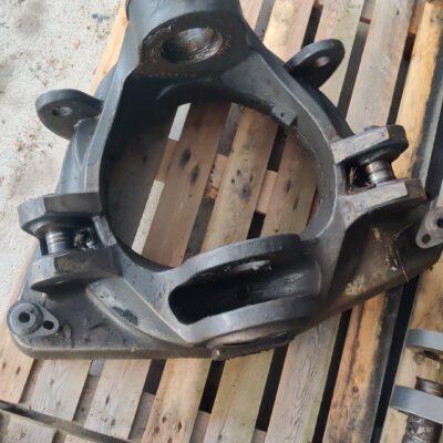 Ponsse Fox keskinivel