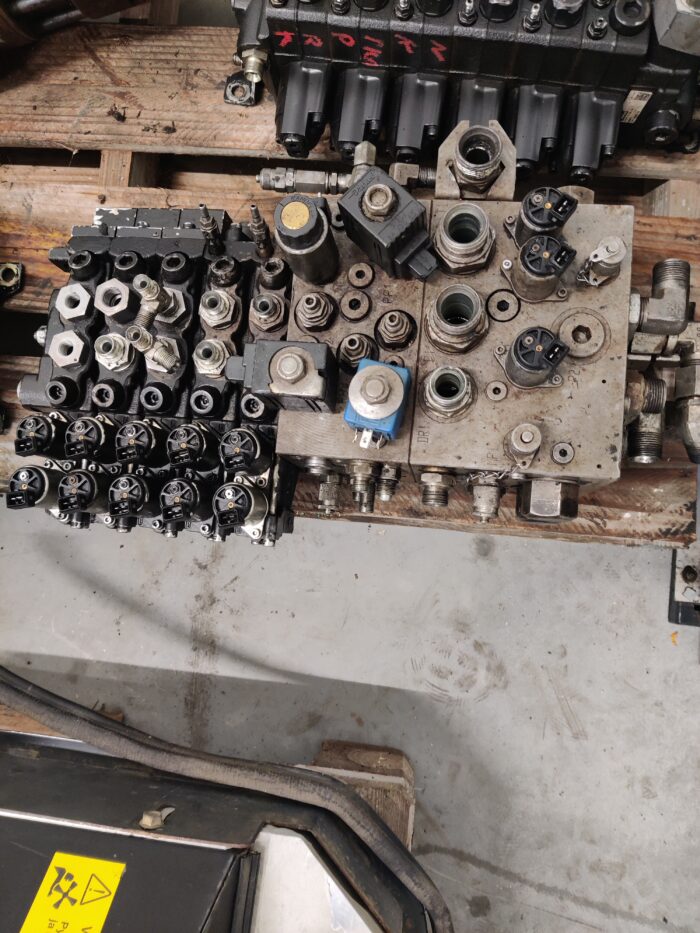 17757199719562737646502726113254