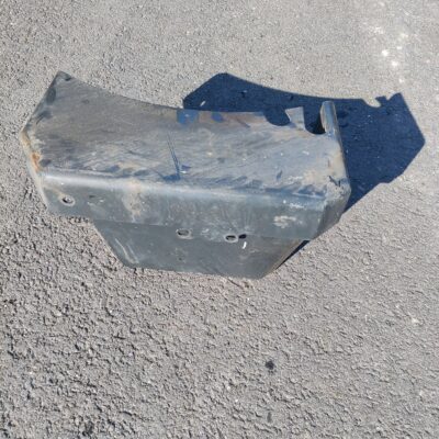 Ponsse Scorpion kääntömoottorin suoja