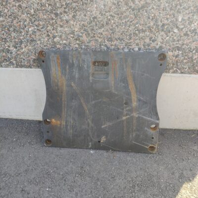 Ponsse Scorpion eturungon panssari